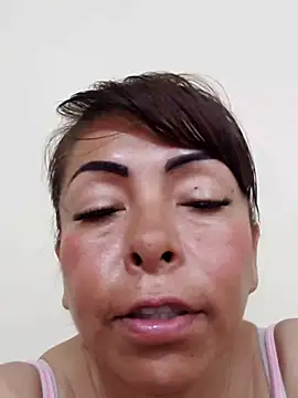 barbaramilfdeconfianza live cam on StripChat