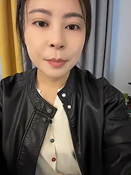 Show in live webcam con YaoYao8888 - Giocattoli Lovense interattivi disponibili