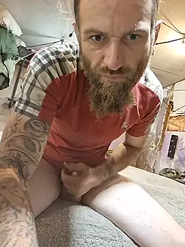 bearded_cross
