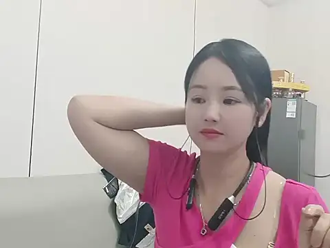 yufei-03 live cam on StripChat
