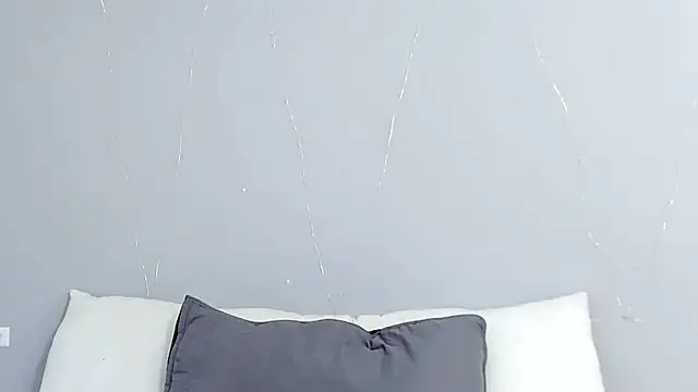 TaraCarson live cam on StripChat