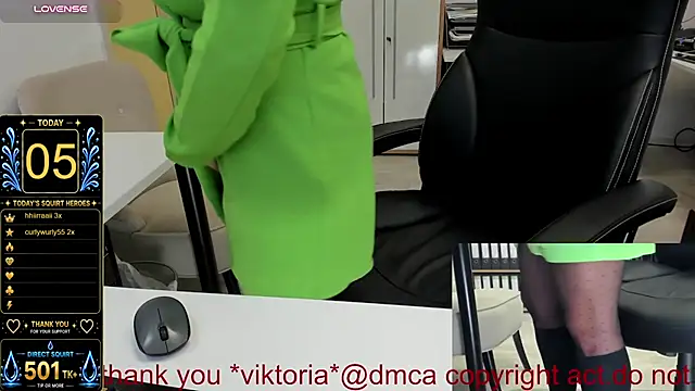 squirt_milf_viktoria