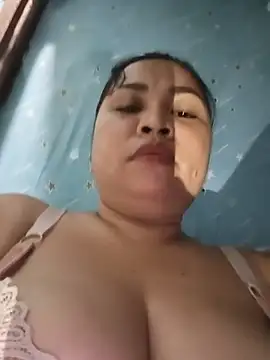 Sweetlorie_83