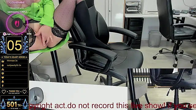 squirt_milf_viktoria