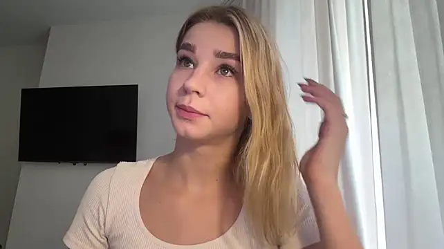 PickmeGirl webcam