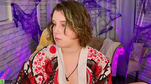 Candyy_Yeah live cam on StripChat