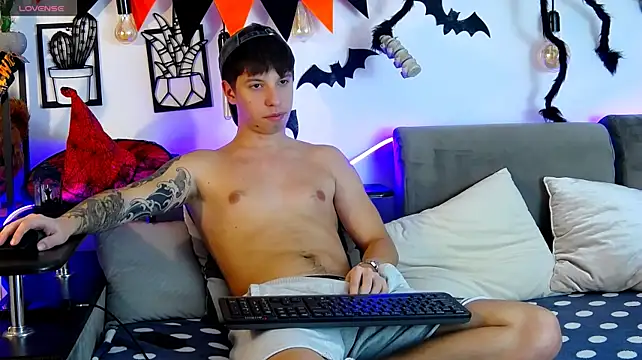 ThomasEdisonn live sex cam