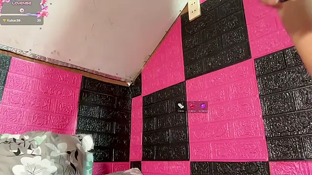 lovely_daugs (T young) - keep jerking and be naked