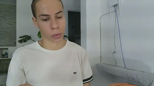 grey___27 (M young) - Hey guysss!! I'm back🥳🔥🔥