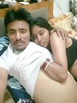 Queen-punjabi live cam on StripChat