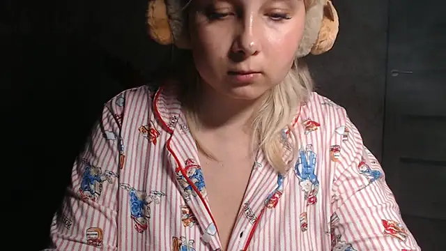 DolphinDreams