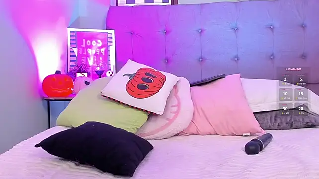 lilyy_evanss