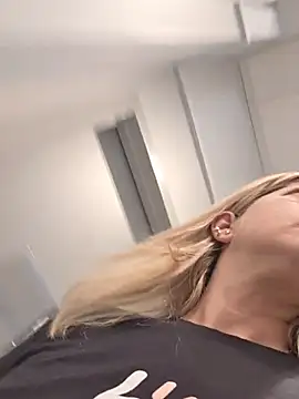 NikkiBlisss