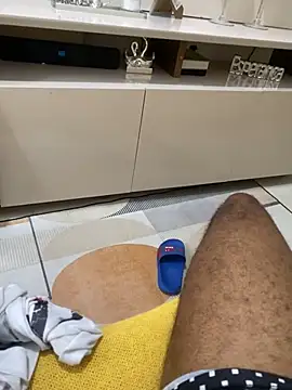 hudson19cm on Stripchat