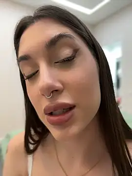 BOOMFOXY live cam on StripChat