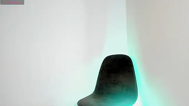 MiiaaVelvett__