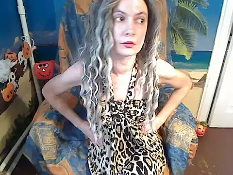 Bastet12 live cam on StripChat