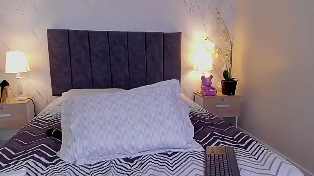 Emilly_Beaumont
