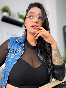 Sara-77 webcam