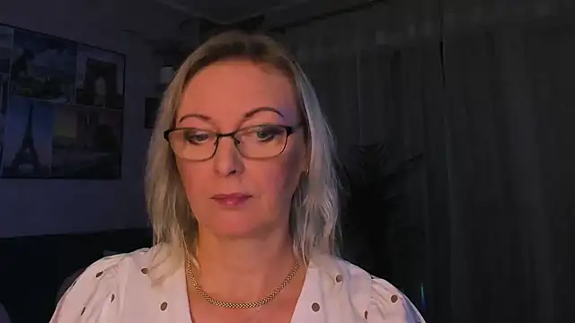 vanessa_chat