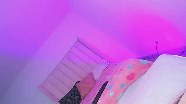 Keily_Tsx1