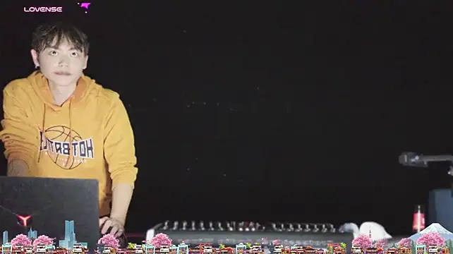 DJ-ZUOZUO