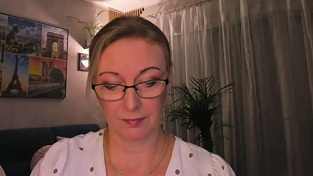vanessa_chat