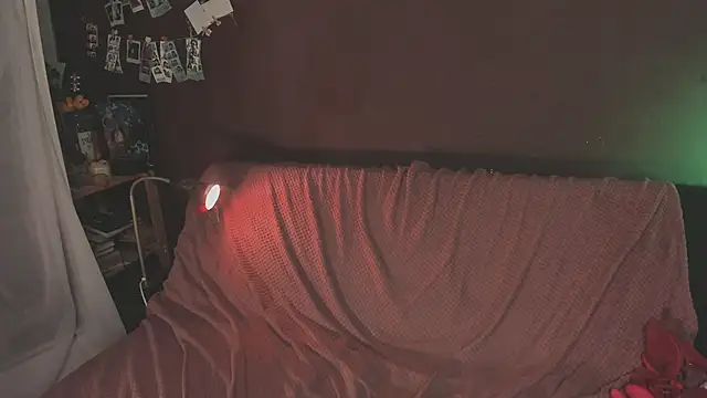 juby_yuby live cam on StripChat
