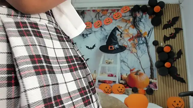 Lili_16