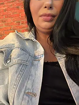 Tisha_Busty