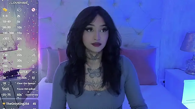 goth_tasha
