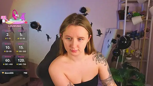 Rina_Panic live cam on StripChat