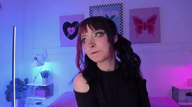 Zoe_Lynch_