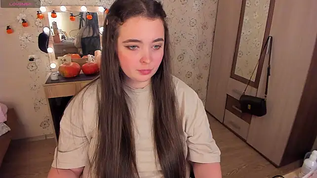 Alice_next_door