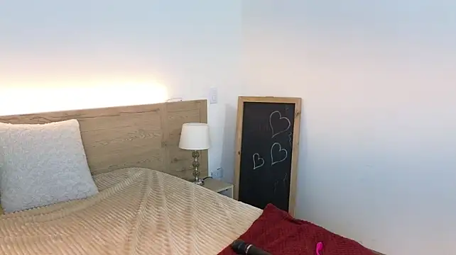 Lia_Cruz
