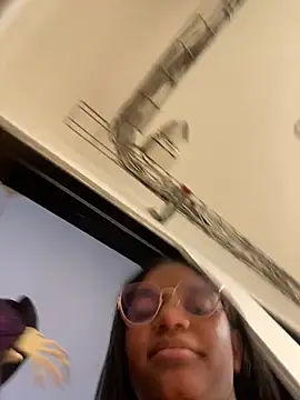MiaaHoward