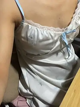Mina048