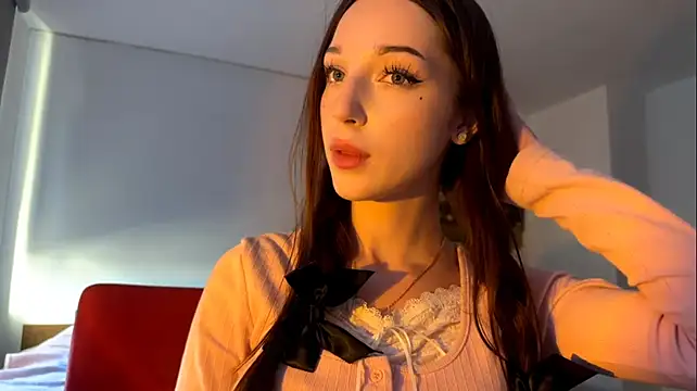 AntoninaErtle live cam on StripChat