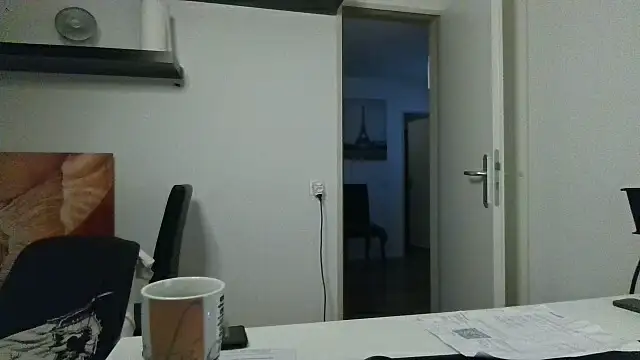 alpha-hunk live cam on StripChat