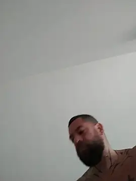 L4tinoSensu4l45 live cam on StripChat