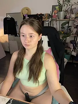 sweetest_pie live cam on StripChat