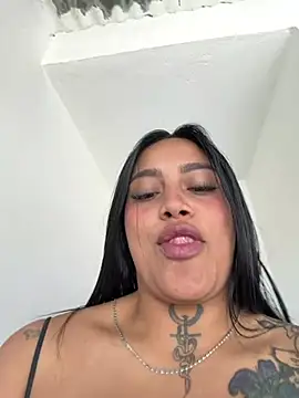 Emili_candy dirty talk webcam show