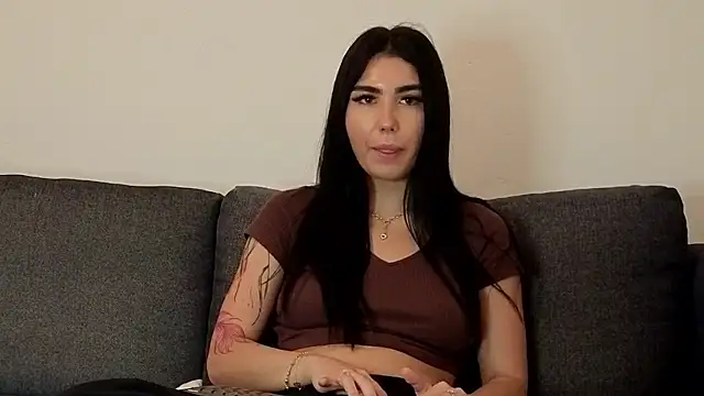 AnnaFoxxx