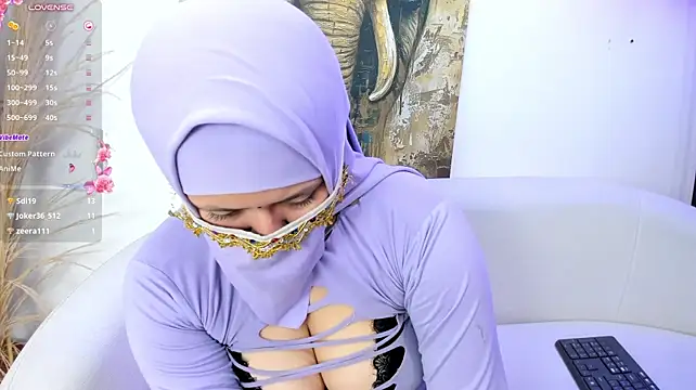 yasmin_dina