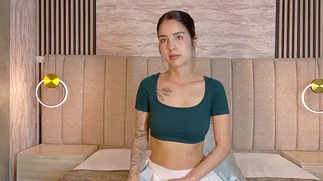 giapearl25 webcam