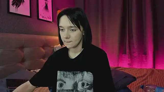 Lesi_Moonie01