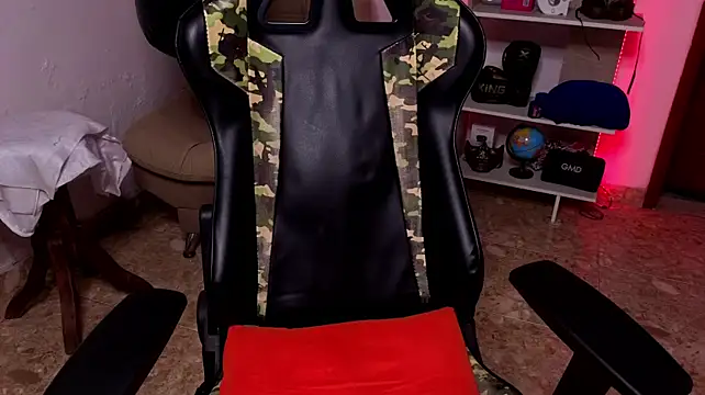 exquisite_gabe