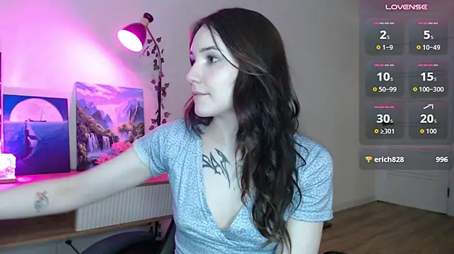 Princess_Shy___ live cam on StripChat