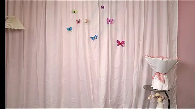 yan--0705 live cam on StripChat