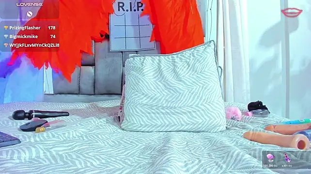 milfhorny_69
